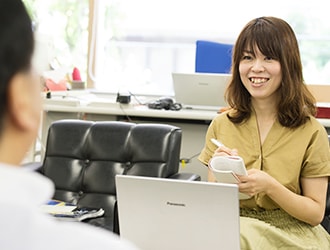 記者(外勤)